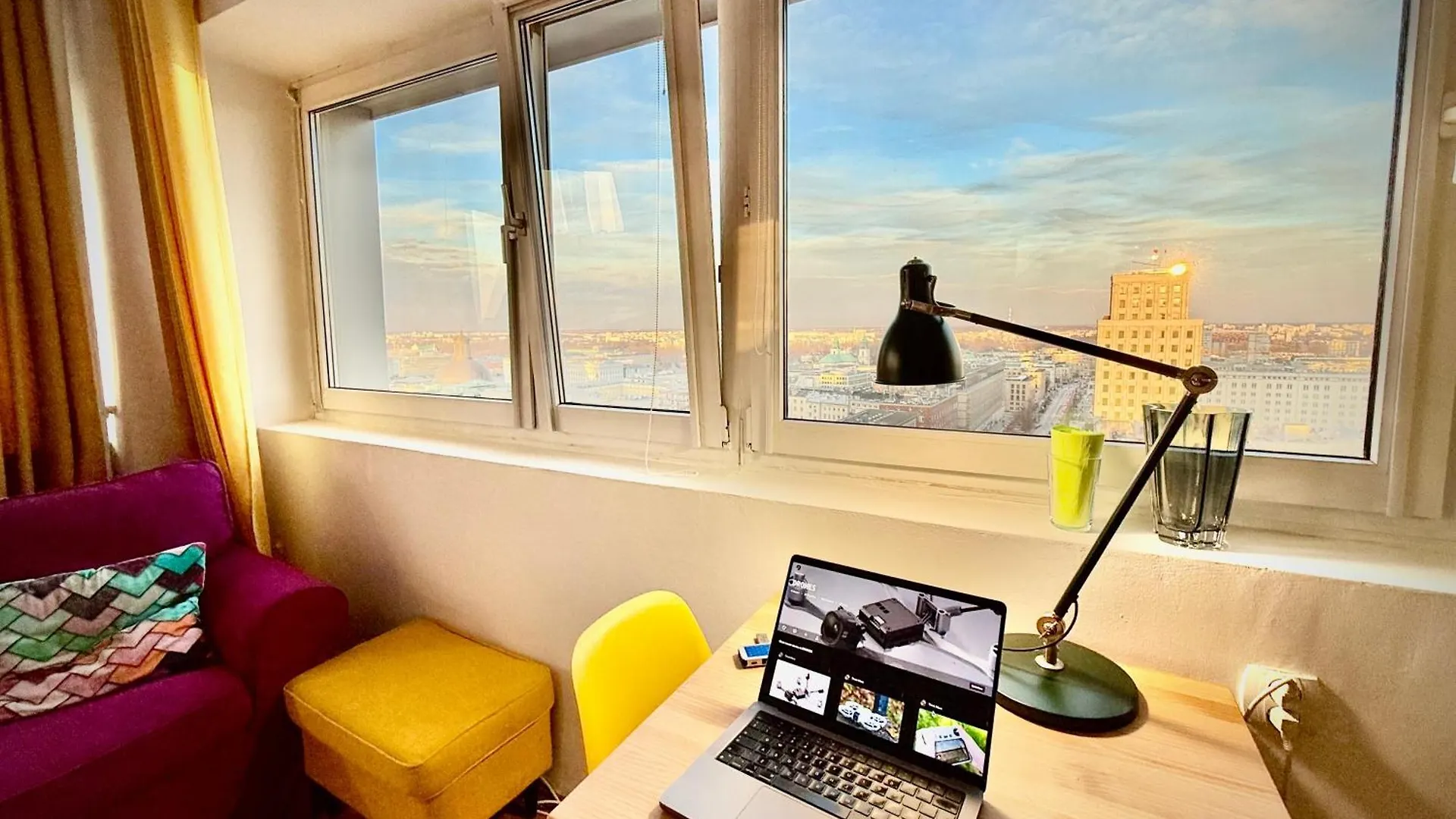 Super Apartment Yellow 2X Metro Fast Wifi 1 Gbs Netflix Panorama Miasta Warszawa
